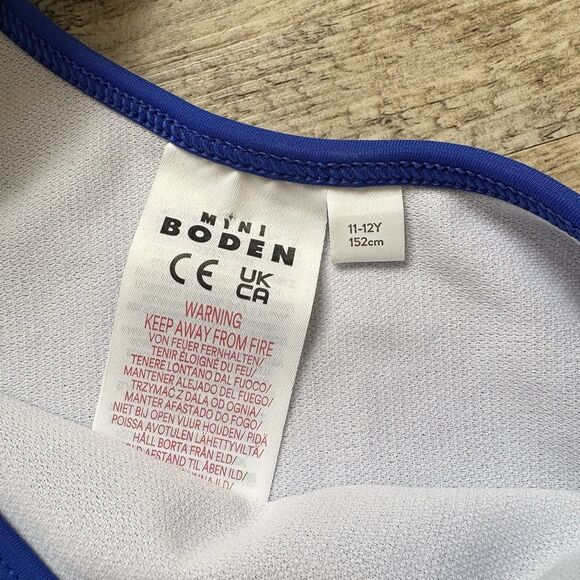 Mini Boden girls swimsuit 11-12 one piece cut out side, 3d flower petal - Picture 3 of 4